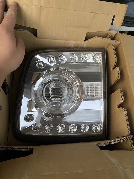 Продам фару одну новую