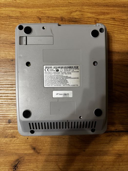 Super Nintendo (SNES)