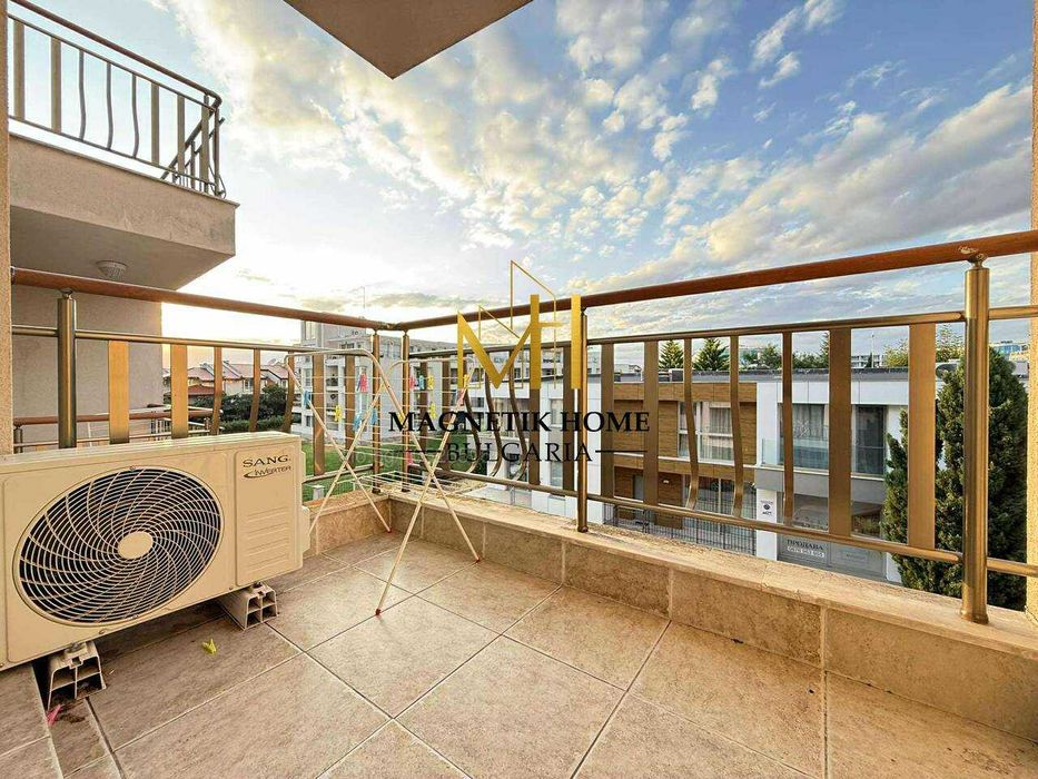 Двустаен апартамент с ПАРКОМЯСТО в ”Diamond Beach” в ж.к. Сарафово