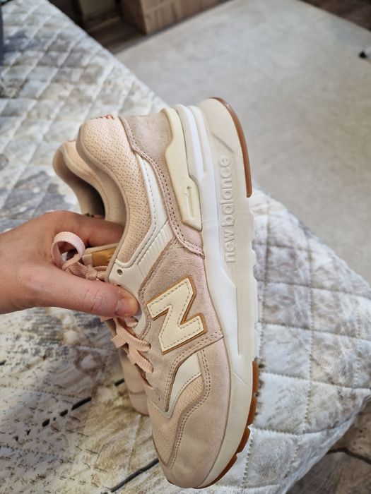 Дамски маратонки New Balance