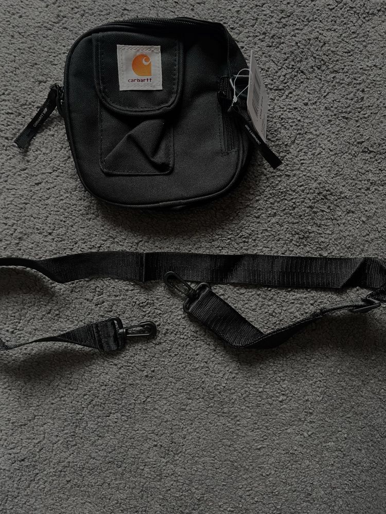 Carhartt чантичка