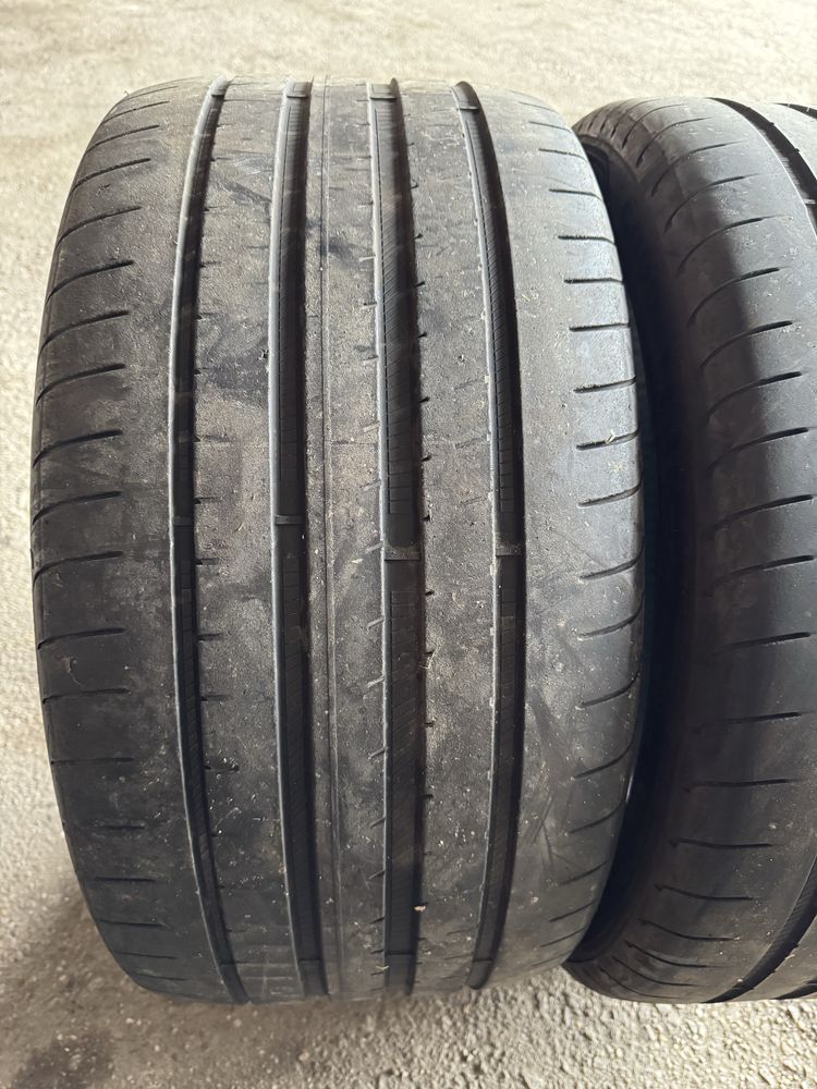 2x 295/35/21 vara ,  Goodyear