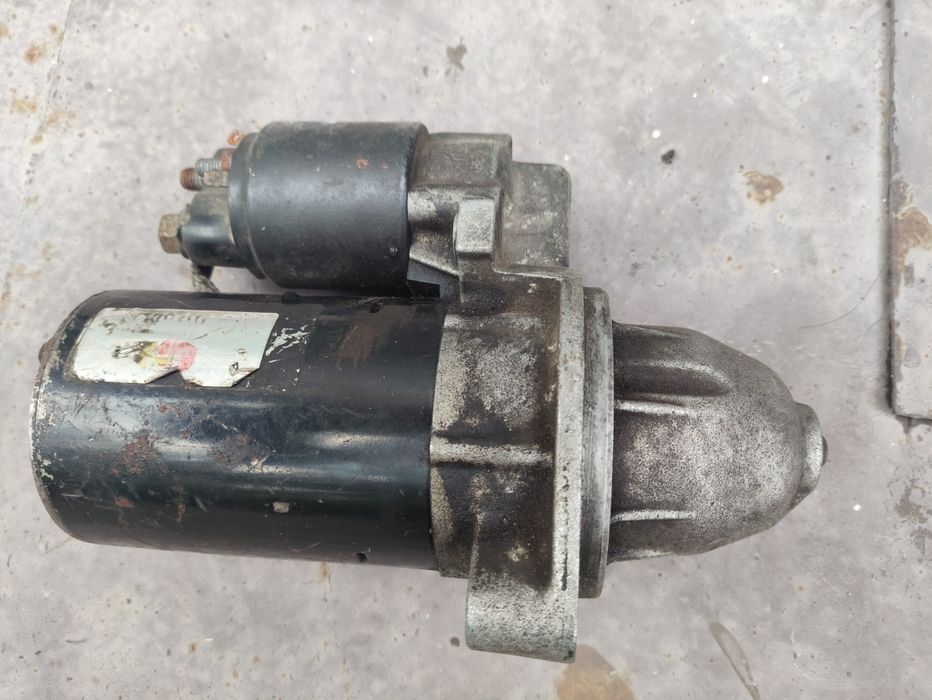 Стартер на Ауди 2.8.