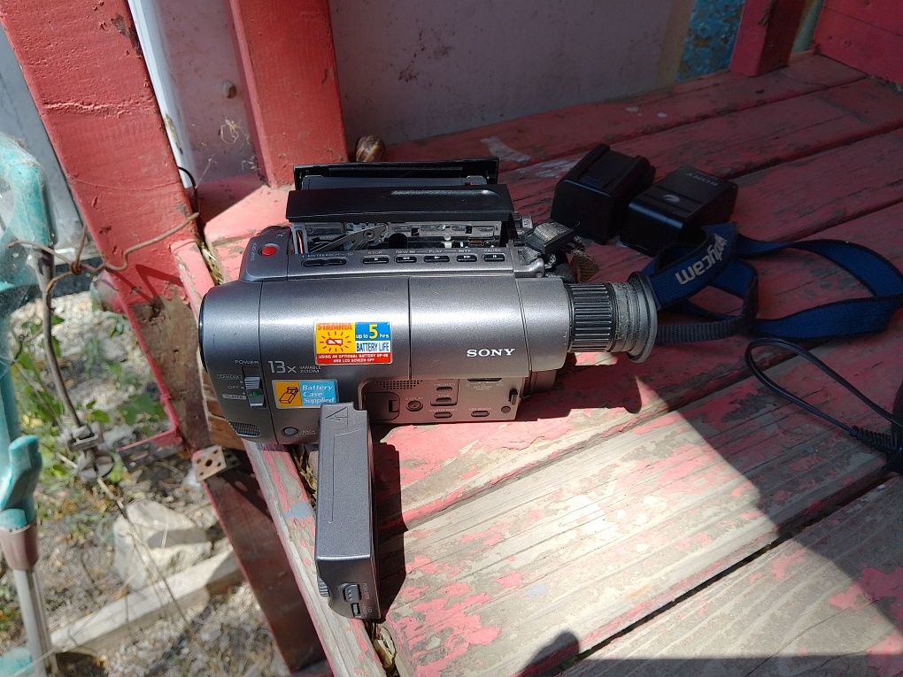 Cameră video Sony handycam video 8 trv 10e