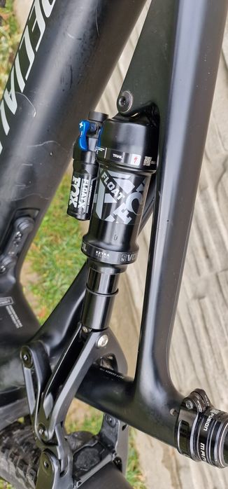 Bicicleta elctrica Specialized Turbo Levo Comp Carbon 2023 mărime S2