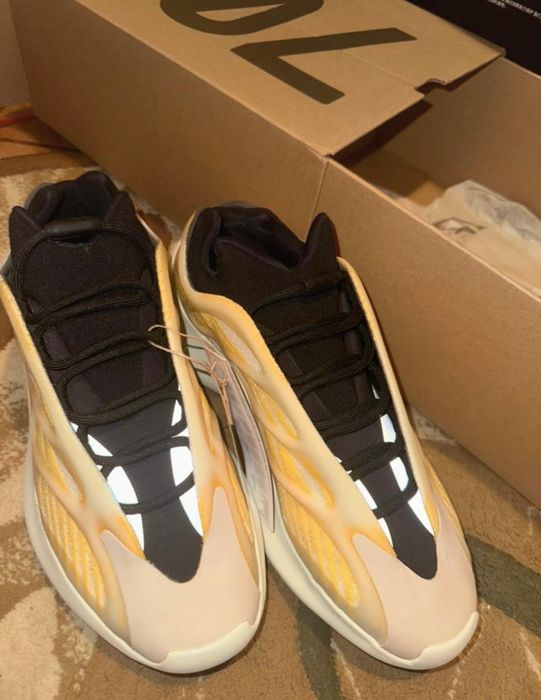 Adidas yeezy boost 700 V3 originali