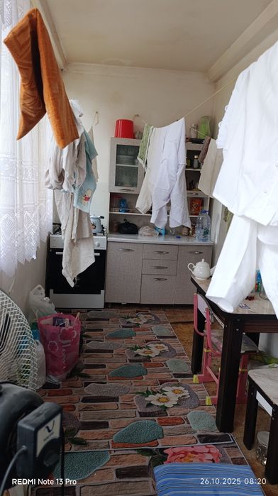 Своя. Гостиница Россия. 2 комнатная. Балкон 2*6.