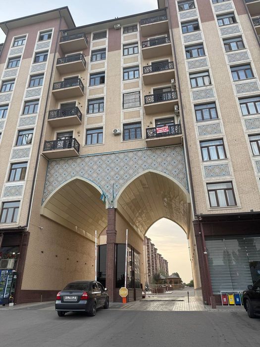 Эшонгузар ситида новостройка сотилади 3-хона  68 кв 3/7/8