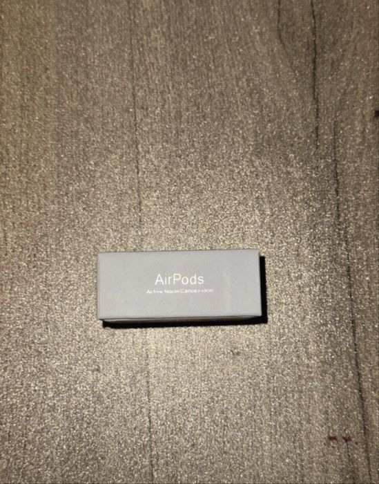 Apple Airpods 4 sigilate