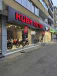 Inchiriez Spatiu Comercial Showroom 200MP Zona Semicentral Ultrafini
