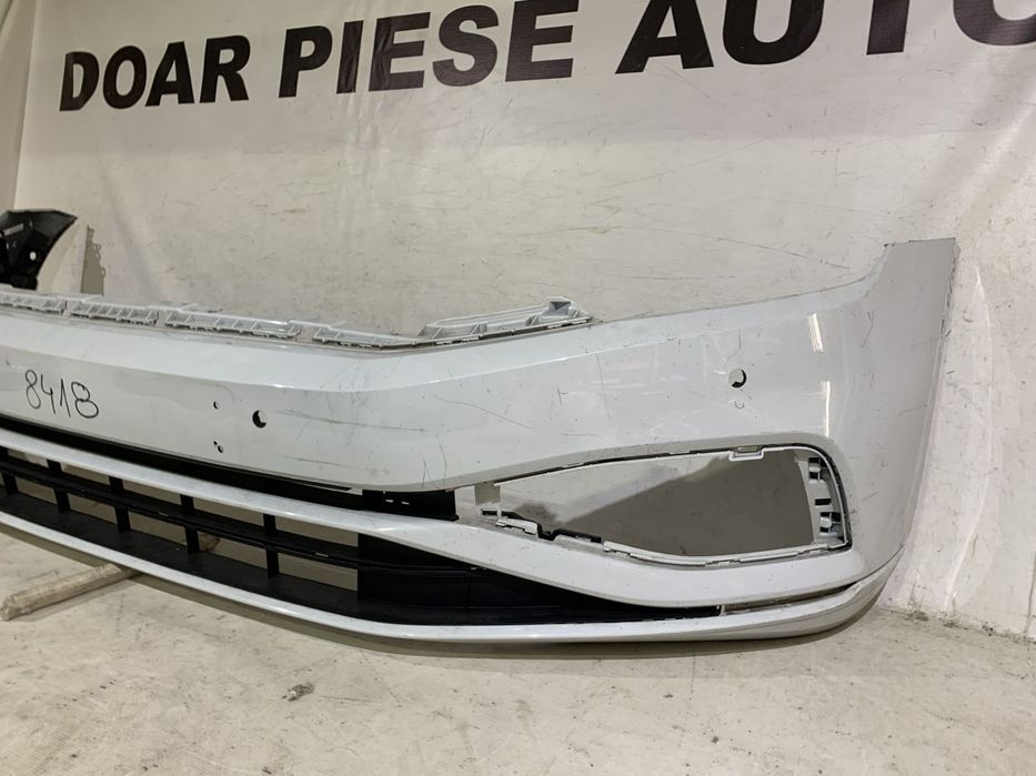 Bara fata VW Passat B8, facelift, 2019, 2020, 2021, 2022, 2023, cod origine OE 3G0807221E, cu gauri pentru senzori de parcare (6).