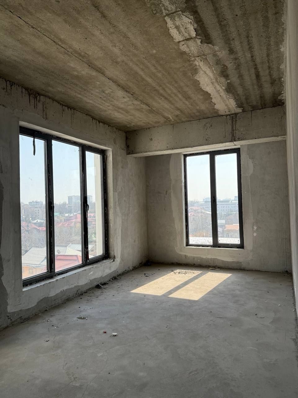 Kvartira продается 2/7/10 на ЖК Sayram Tower