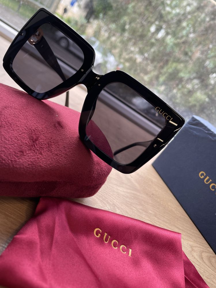 Ochelari de soare Gucci