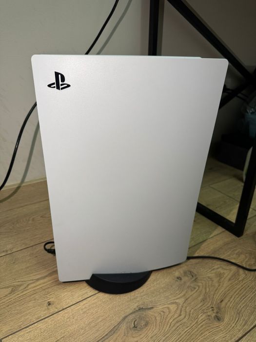 Playstation 5 б/у.