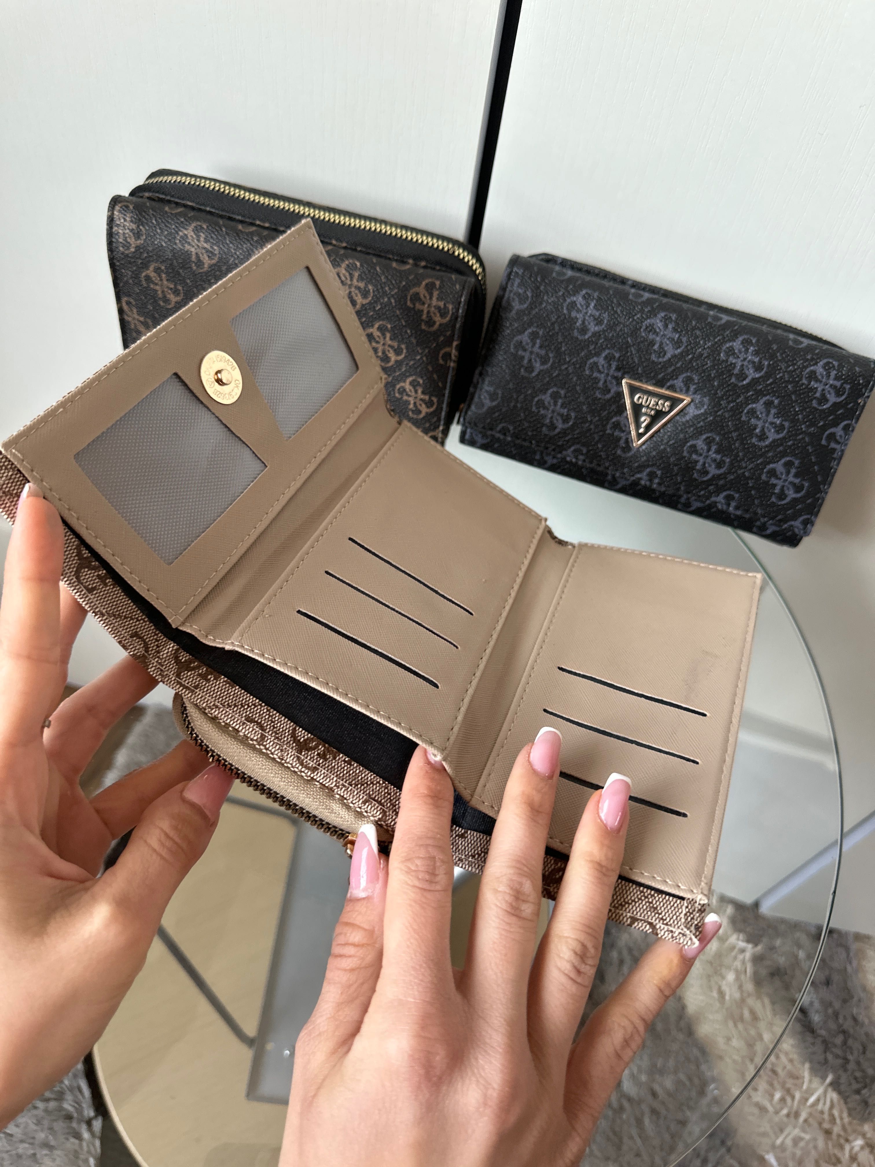 РАЗПРОДАЖБА Дамски портфейл Guess