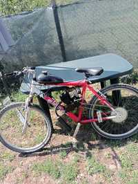 Vând sau schimb bicicleta cu motor de 80cc preț negociabil