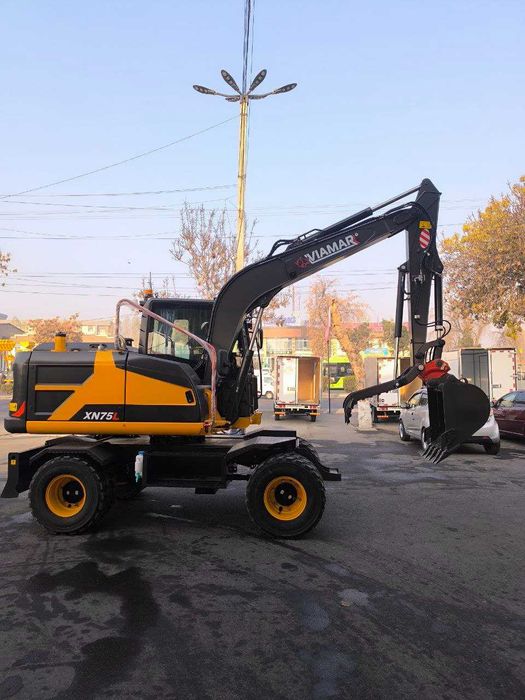 Колесный экскаватор VIAMAR XN-75L  (двигатель Yanmar)