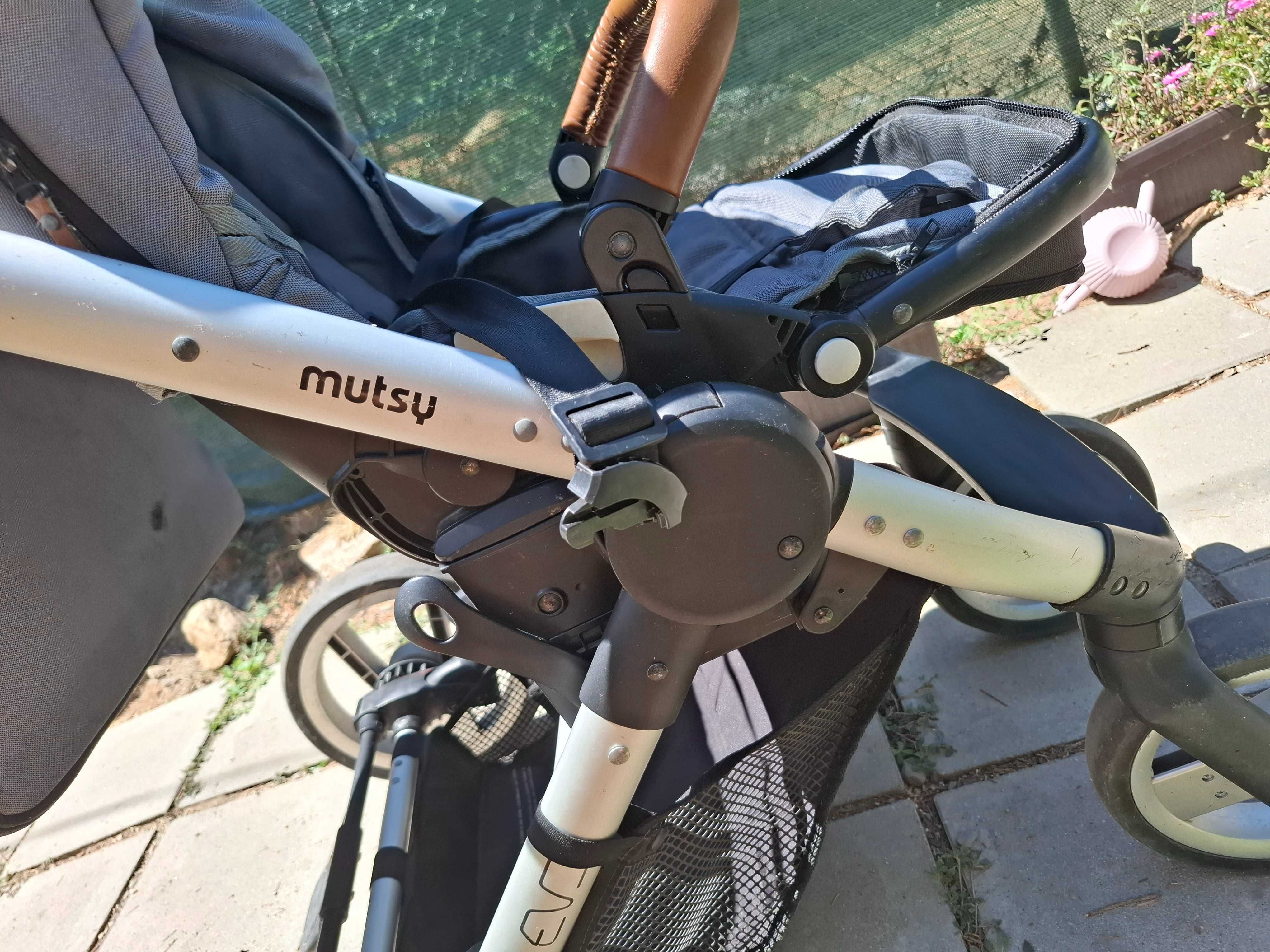 Mutsy evo urban nomad 2в1