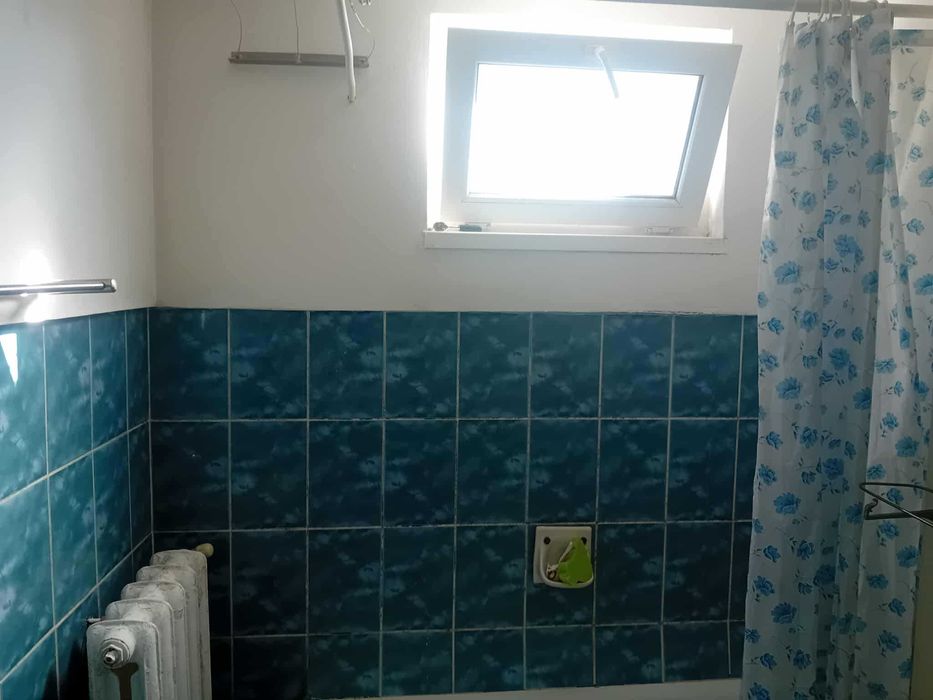 Ap O Camera 40mp Lidl Darmanesti Metalo decomandat parter centrala