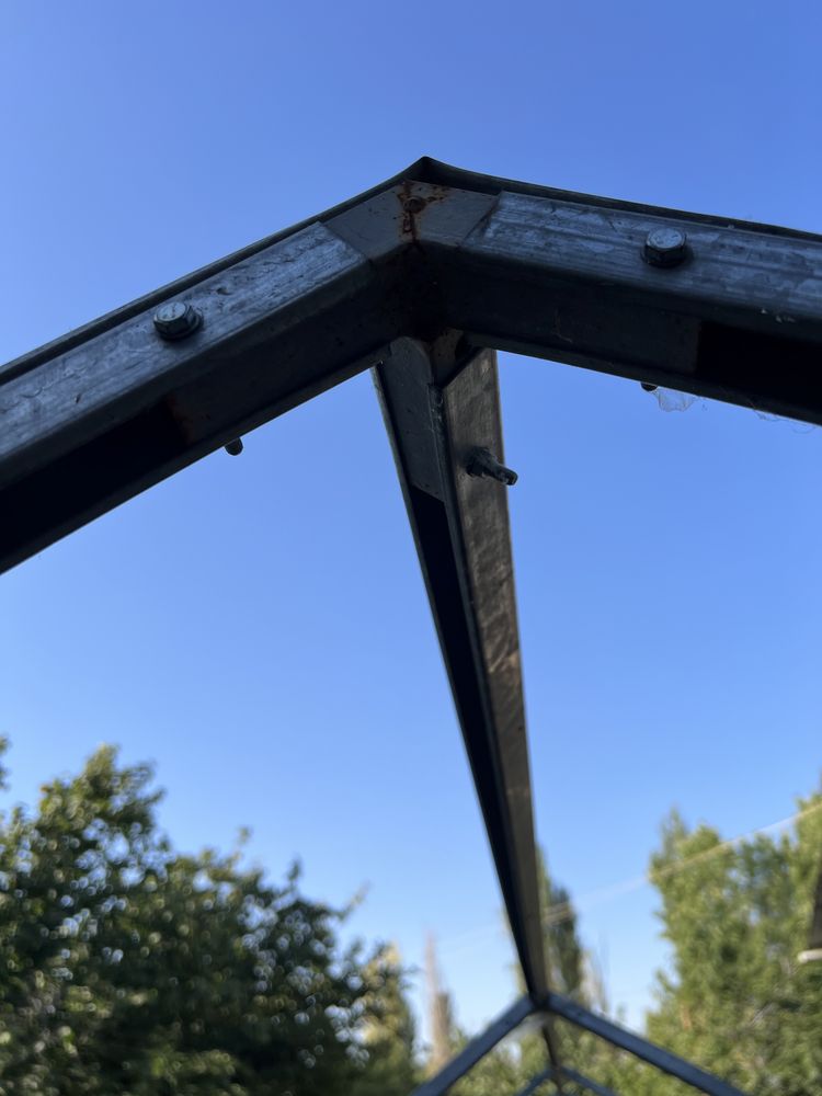 Teplitsa zanglamidigan profil