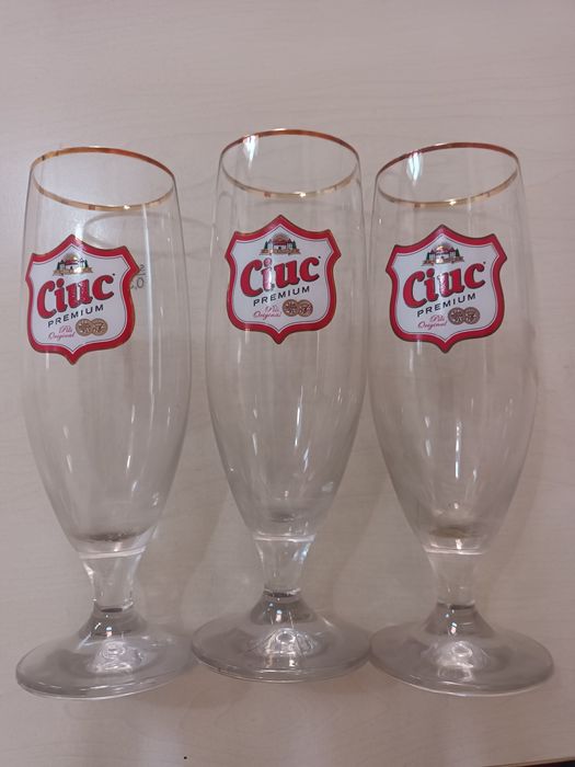 Pahare, 3 buc, 40 ron toate împreună