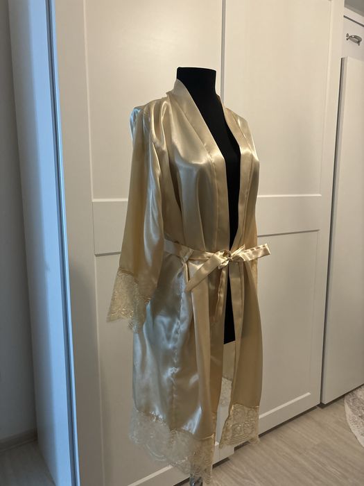 Halat de mireasa masura xs