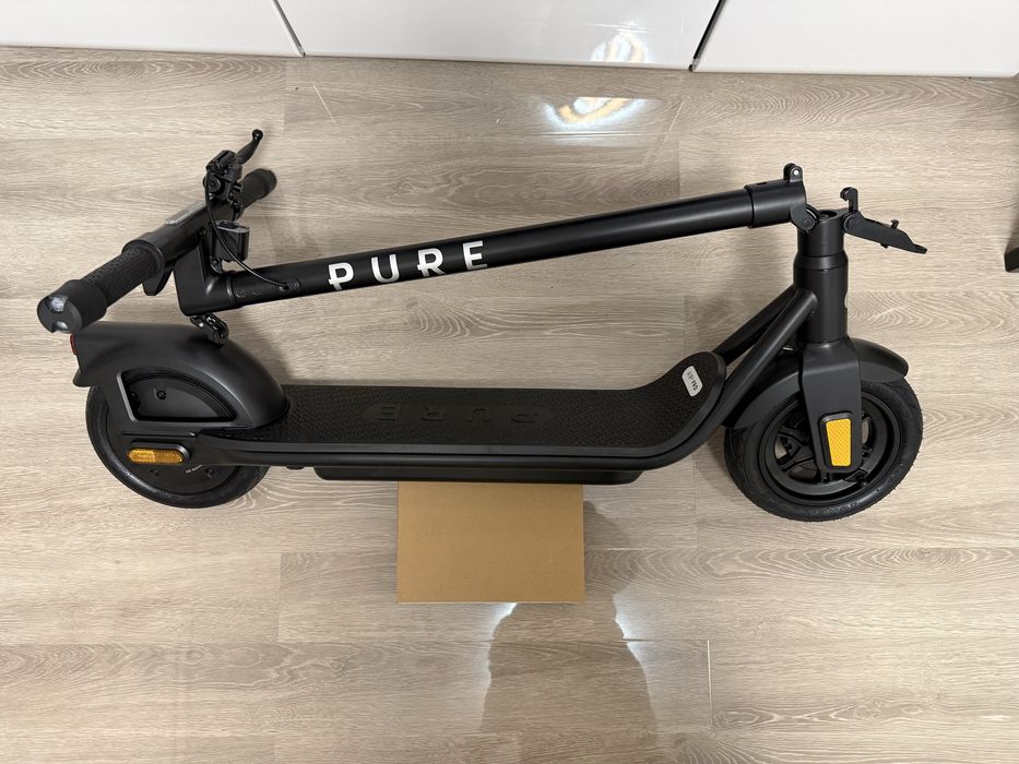 Trotinetă Electrica Pure Air3 Pro Nouă 710W 50Km