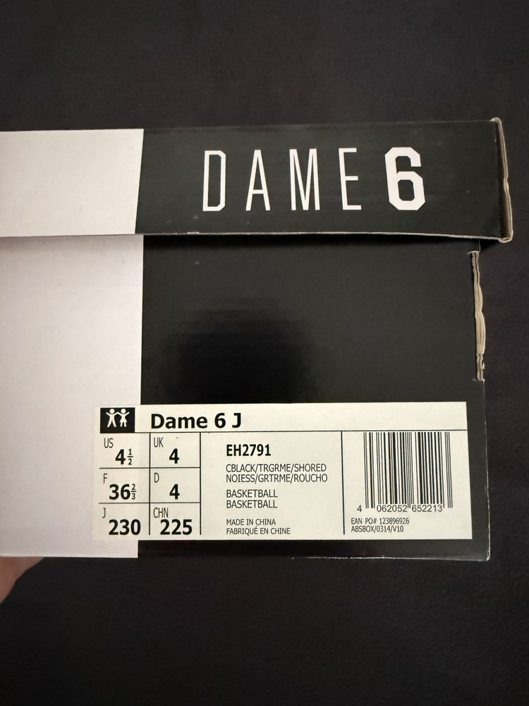 Incaltaminte Baschet Adidas Dame 6
