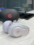 Beats Studio 3 ca noi garantie si factura