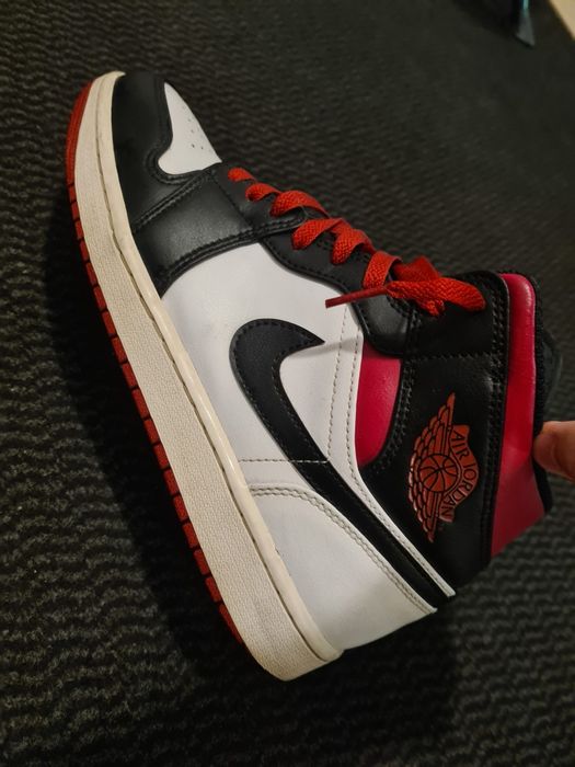 Air Jordan 1 mid