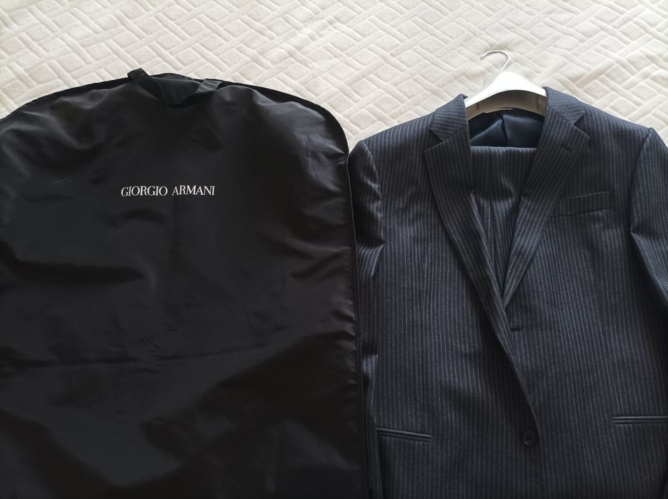Срочно! Мужской костюм Giorgio Armani