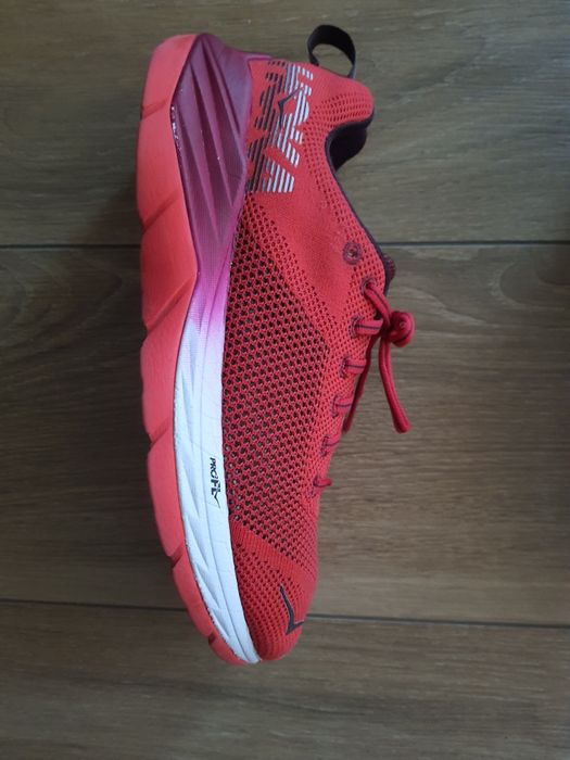 Hoka One mărimea 40,5