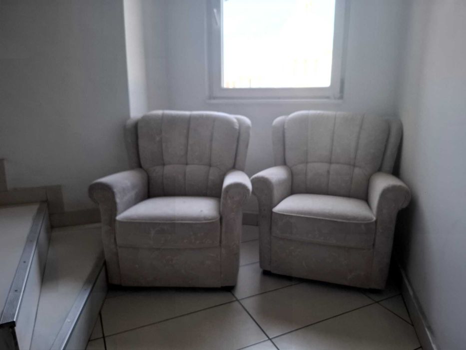 2 fotolii pe rotile