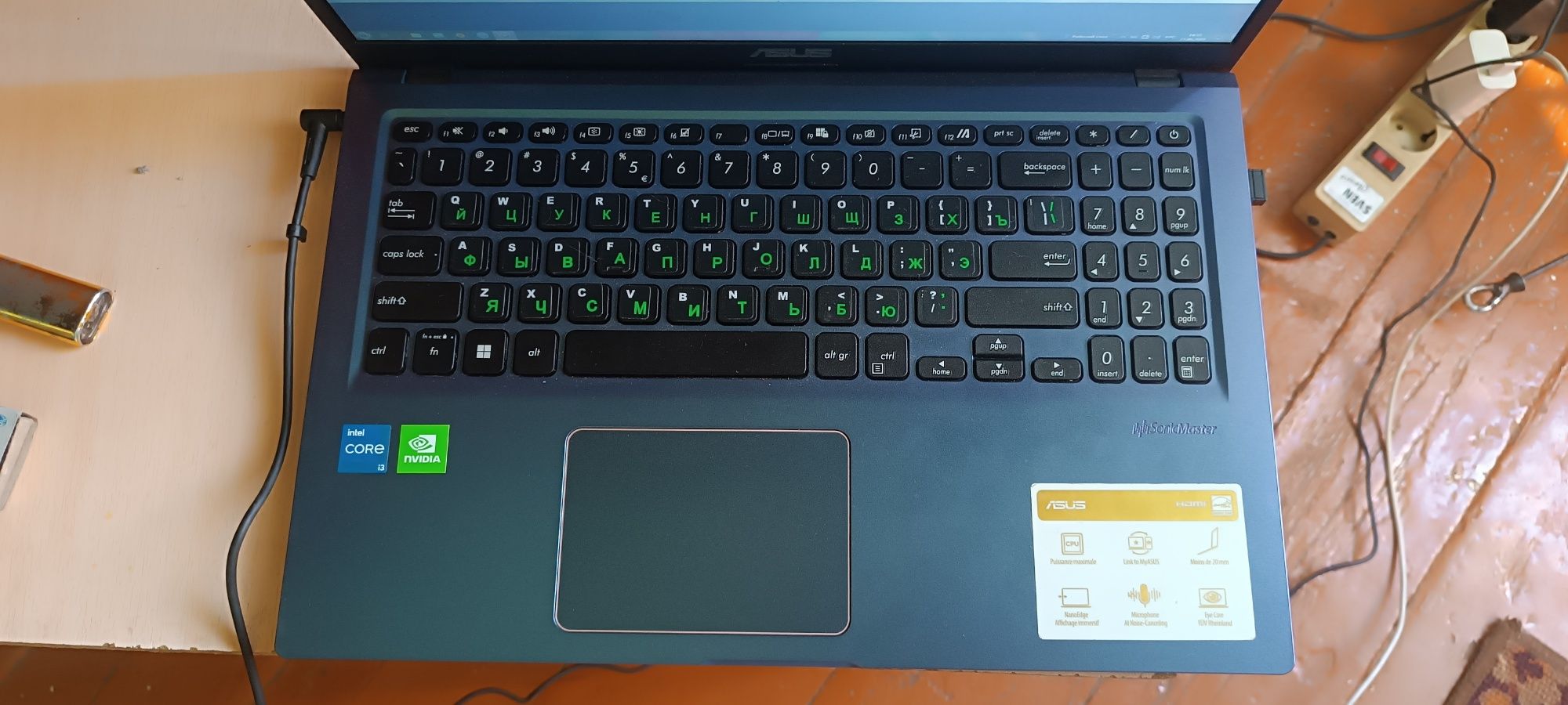 Срочно продам ноутбук ASUS