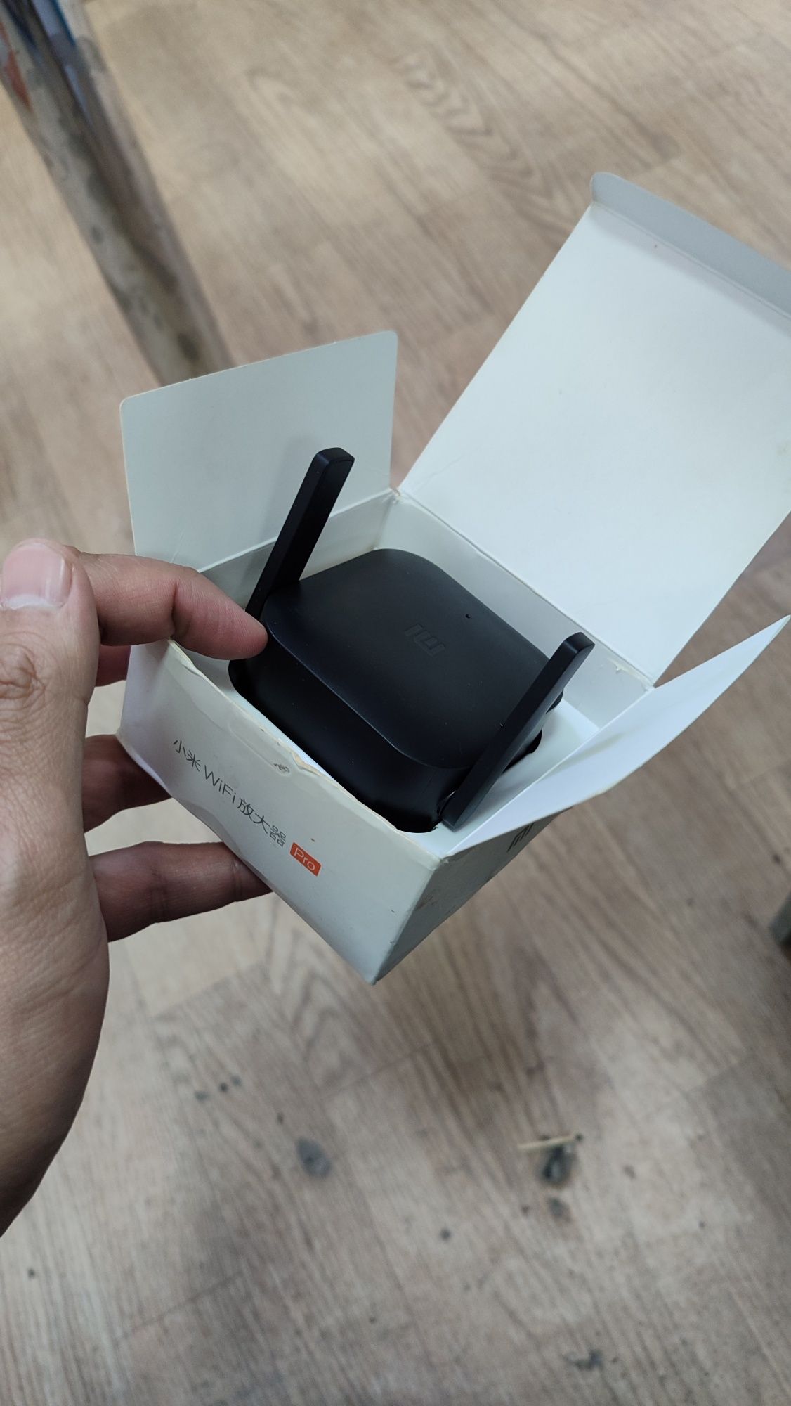 Xiaomi Mi wi-fi Amplifier усилитель wi-fi сигнала