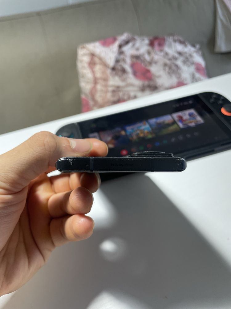 Vand Motorola Edge 30 Ultra, model 256gb si 12 ram
