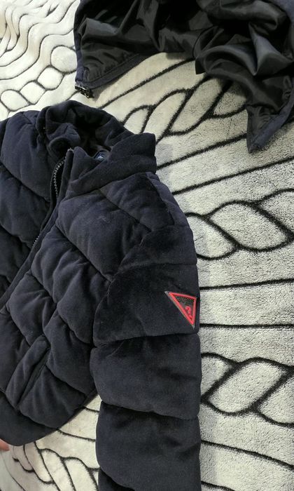 Оригинално яке guess