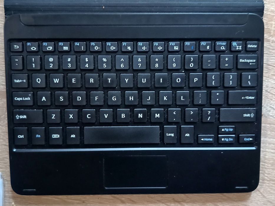 Клавиатура/калъф за таблет Samsung