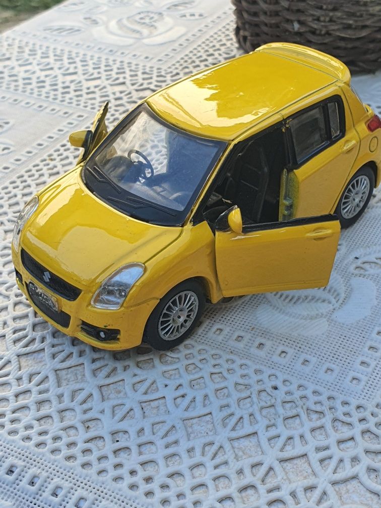 Suzuki Swift 1/38