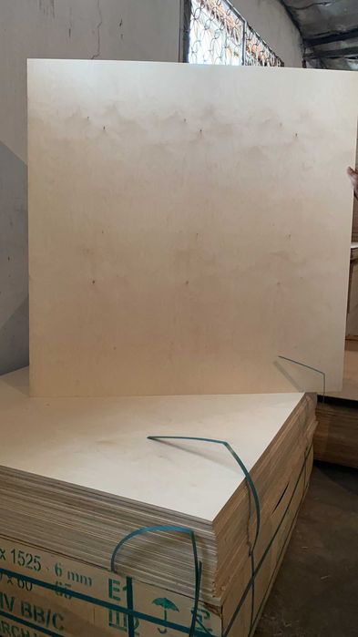 Фанера березовая 1525 на 1525 сорт 2/3 и 2/4 Россия