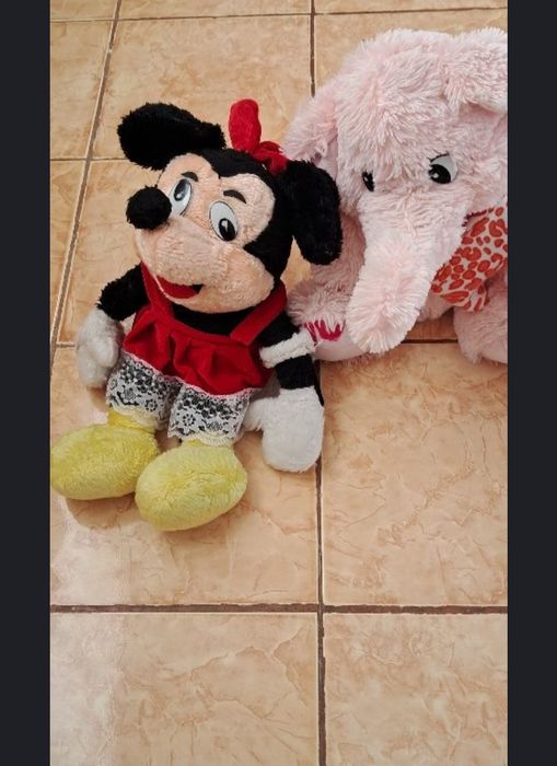 Jucării de pluș aproape noi