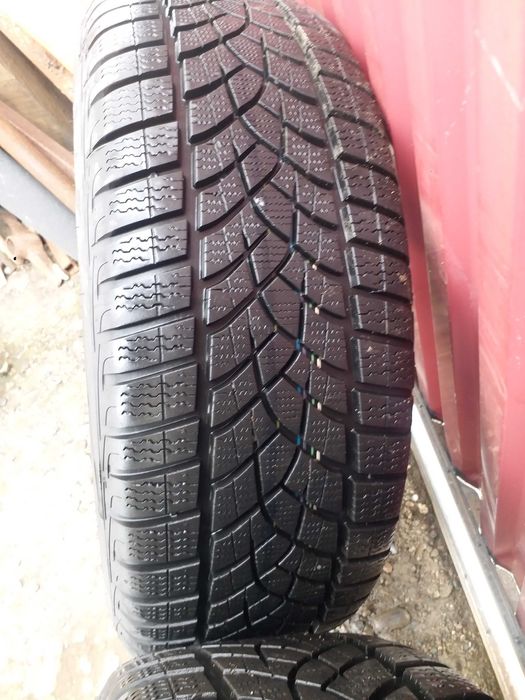 Set 4 Anvelope Iarna GoodYear Utra Grip 235 55 R18 Dot 2019