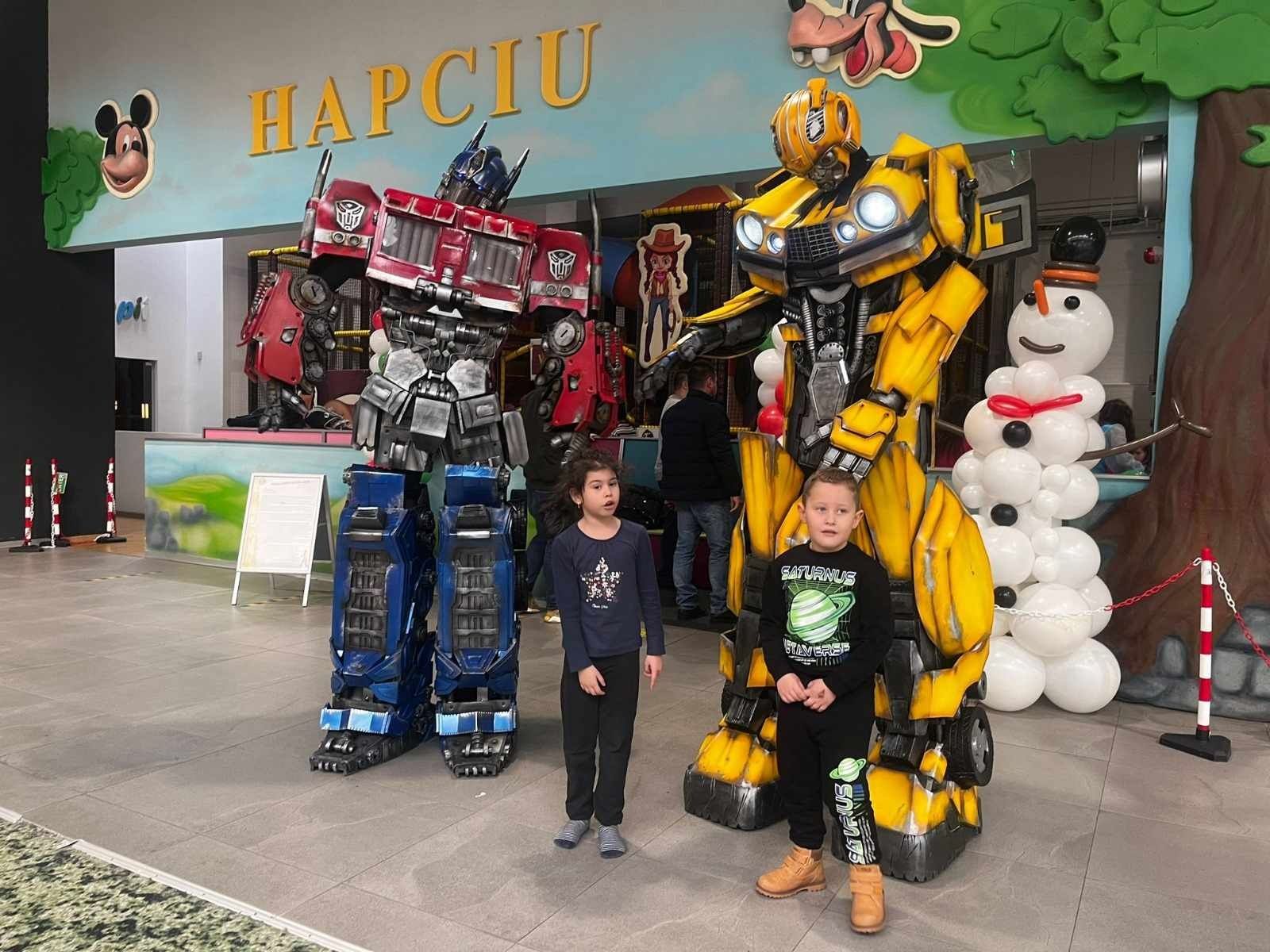 ROBOȚI GIGANȚI-Animatori Petreceri  Copii !!