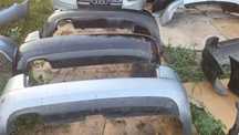 Bara  spate audi a4 b7 sline  break capota faruri tragar Radiatoare