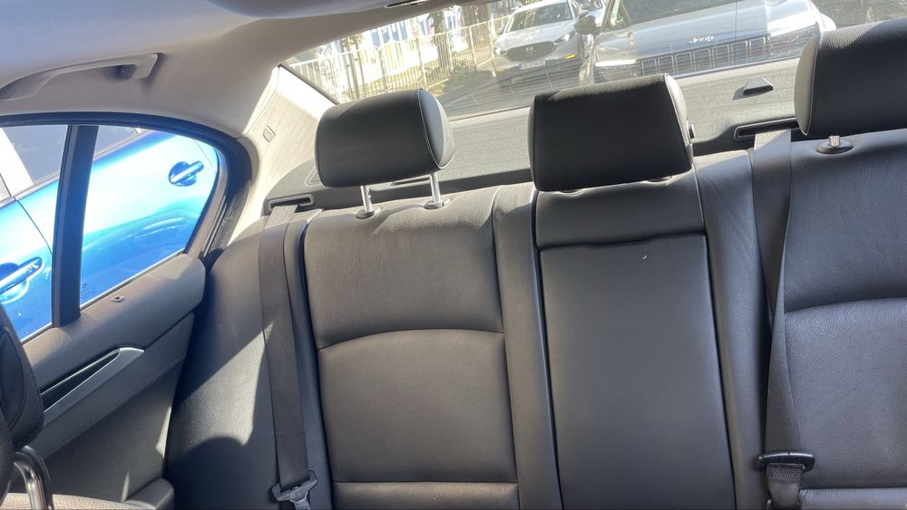 BMW 528i xDrive 2013г 245к.с