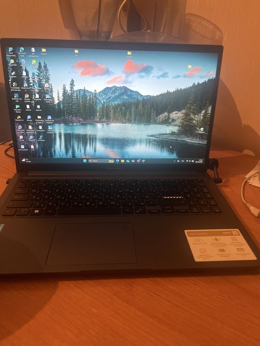 Ультрабук ноутбук