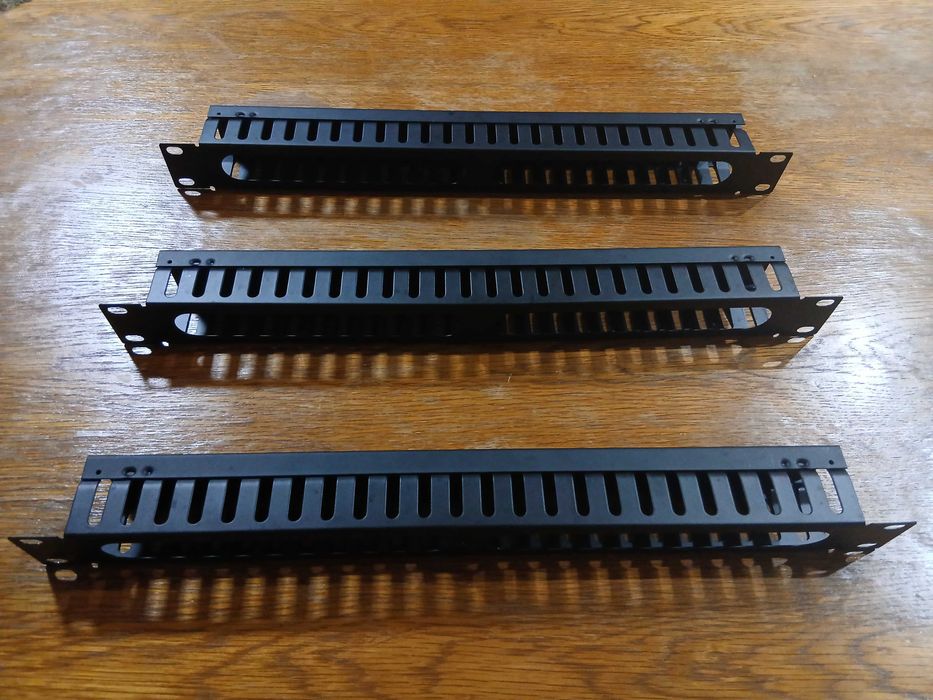 Set ghidaje cabluri - wire management