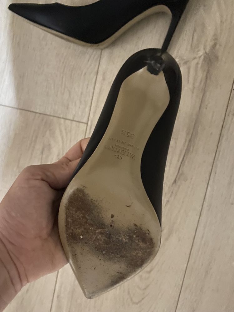 Valentino обувки