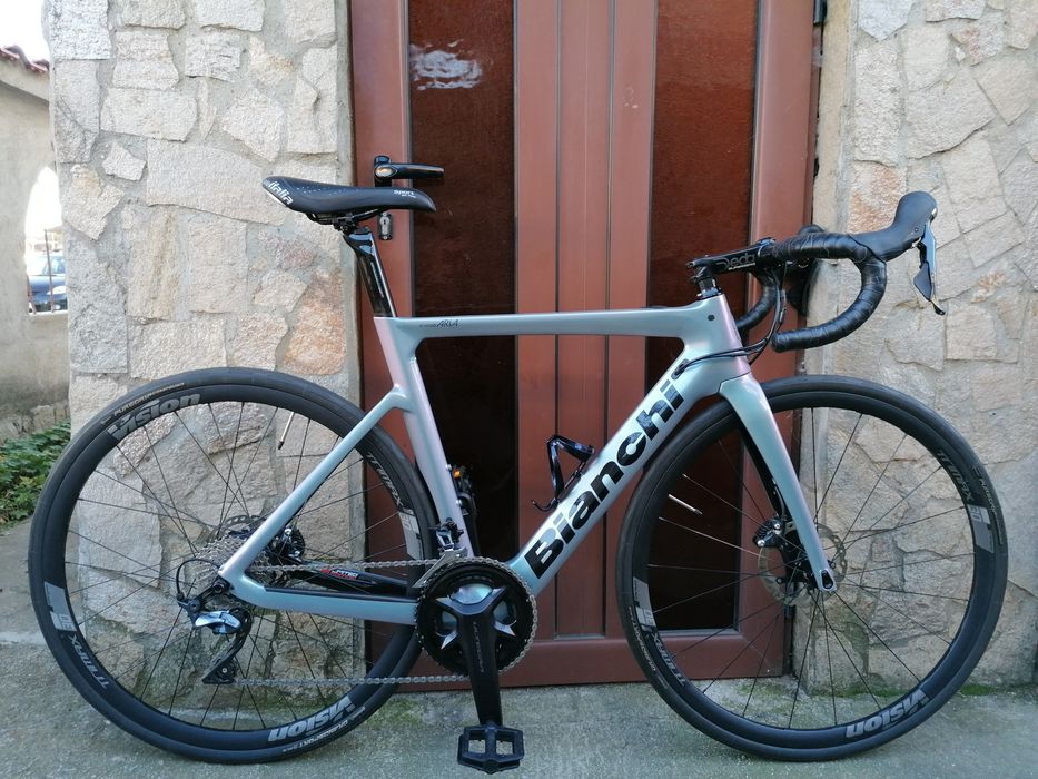 BIANCHI  E-Road  Carbon, Shimano Ultegra 2*11