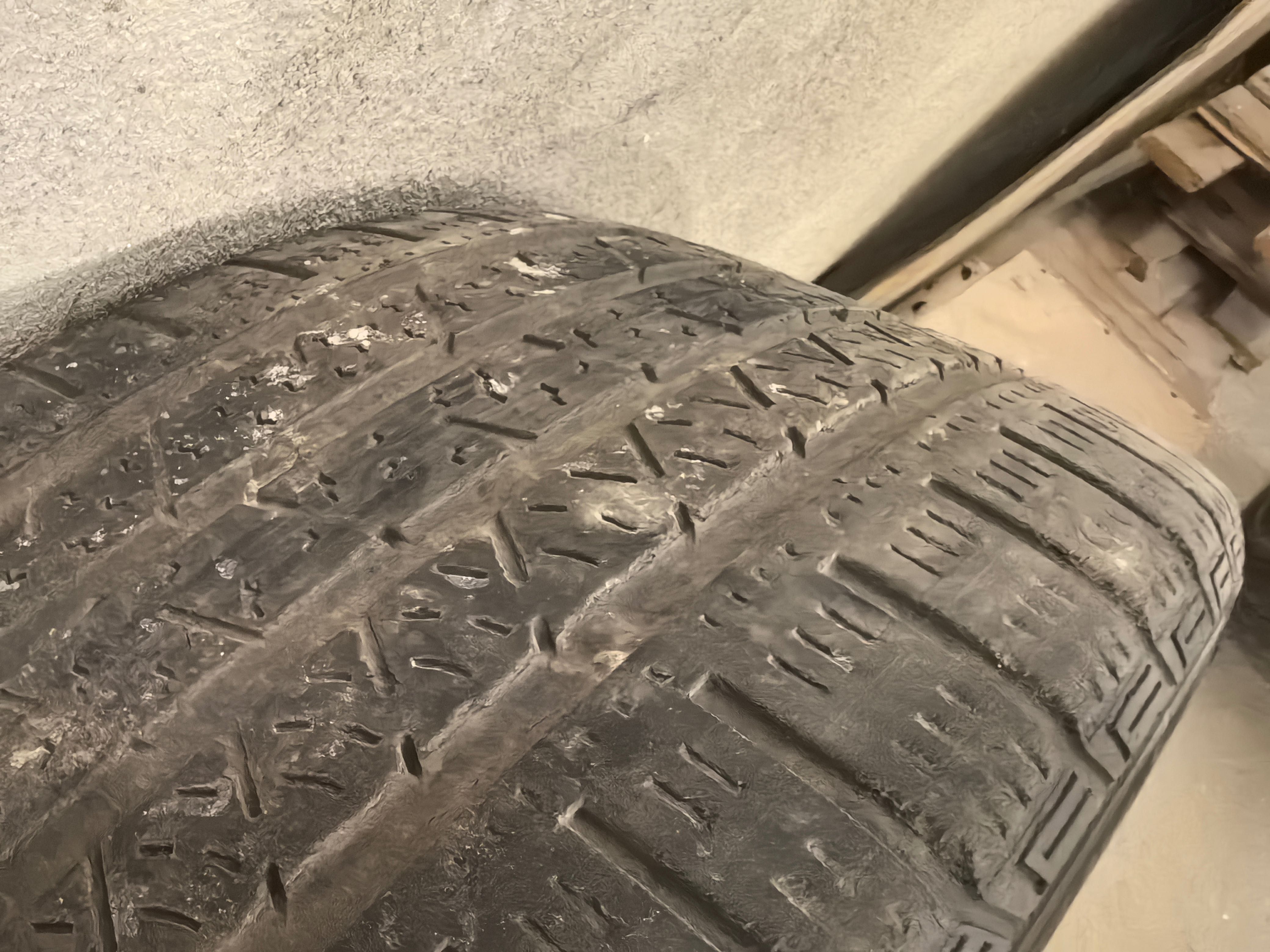 Continental cross contact LX sport 235/55/19 101H   2 броя